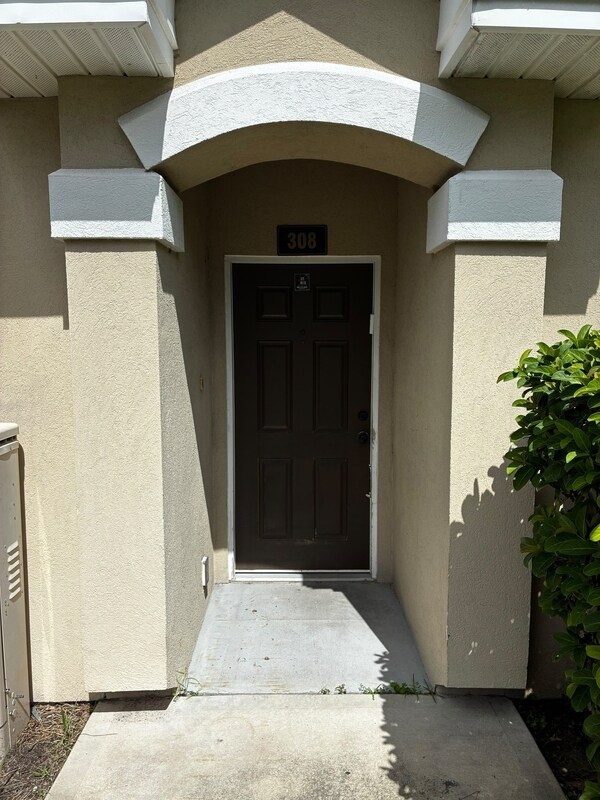 9370 Scaup Way