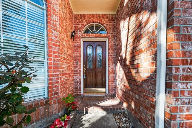 Photo - 910 Norfolk Dr