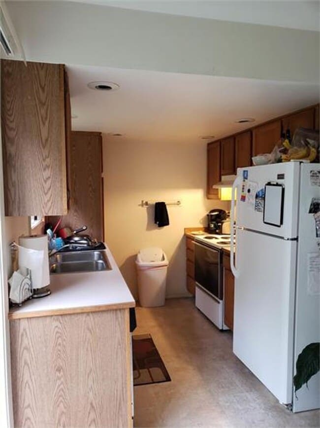 Photo - 2114-2116 Michigan St Unit 2116