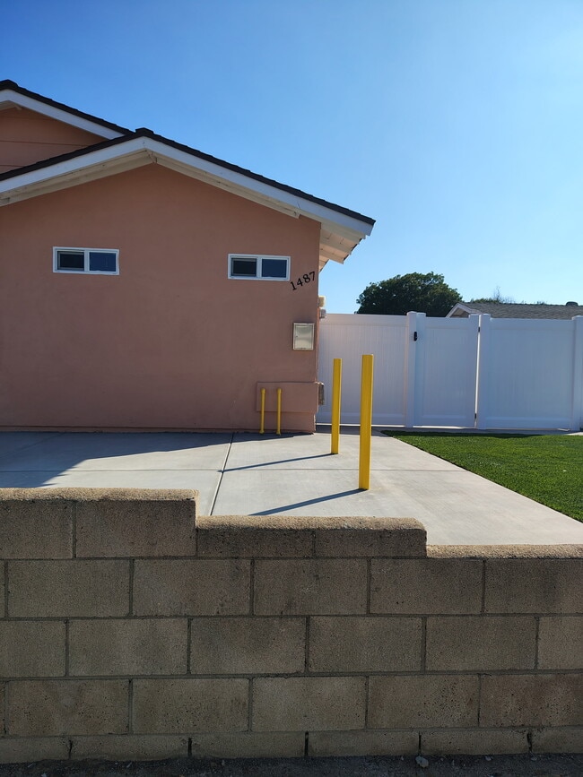 Photo - 1487 Hilltop Dr