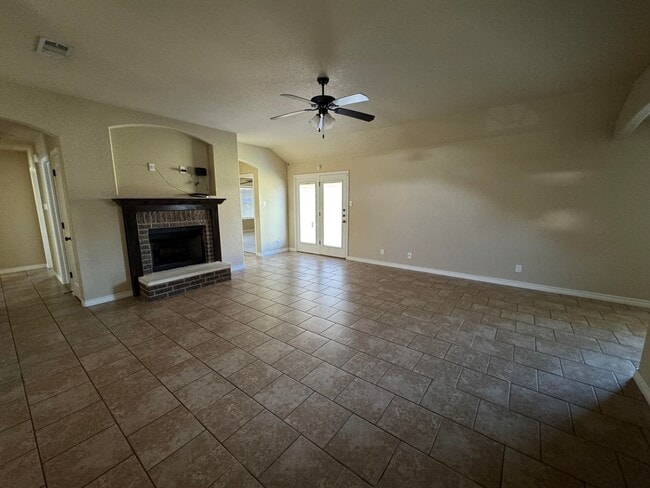 Photo - 6109 Newcastle Dr