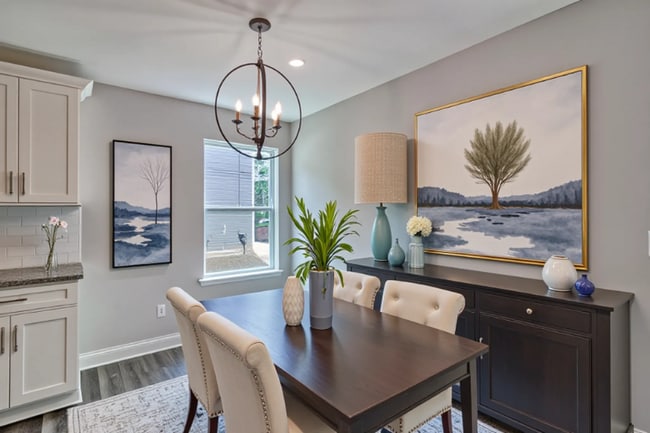 Photo - 695 W Columbia Ave