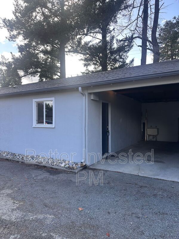Building Photo - 530 Talmage Rd Unit C