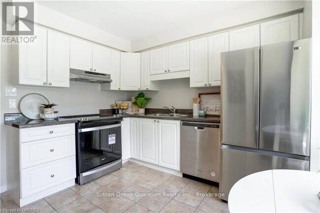 Photo - 35 Waterman Ave