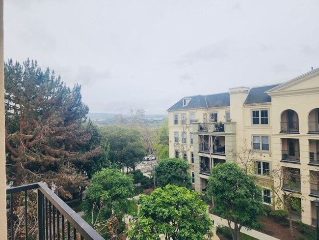 Photo - 2463 Watermarke Pl