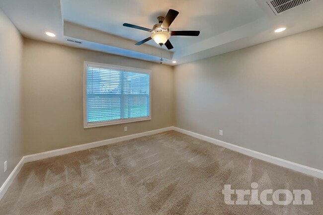 Photo - 1093 Whitney Dr