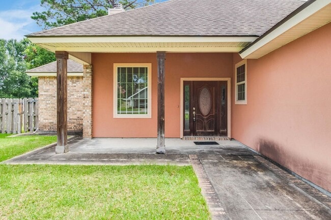 Photo - AVAILABLE FOR RENT IN LAFAYETTE!