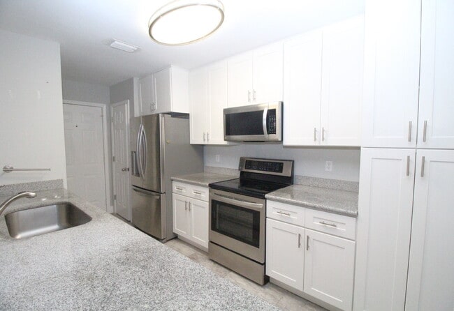 Photo - Northeast Pensacola 3/2 with Fenced Yard &...