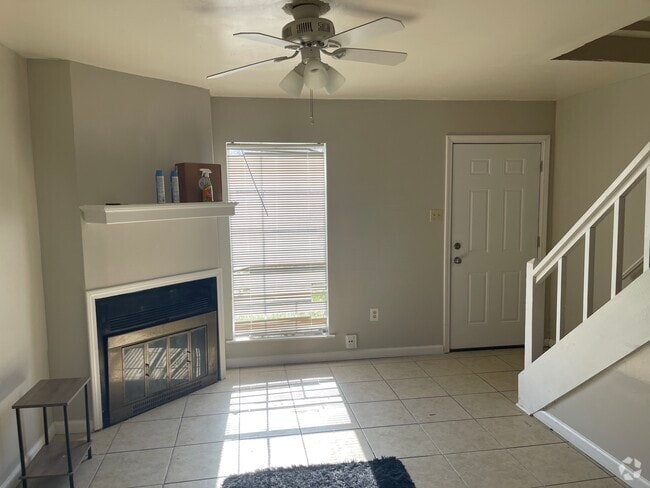 Building Photo - 3432 Yorkfield Dr Rental
