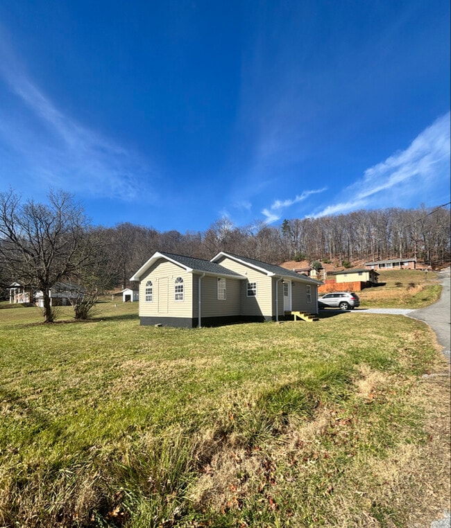 Photo - 102 Piedmont St