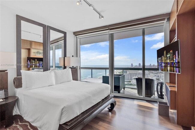 Photo - 101 20th St Unit 3206