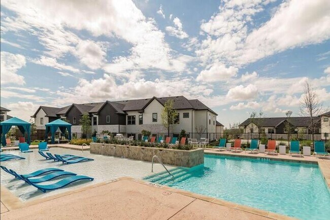 Photo - 16760 Ronald Reagan Blvd Unit b3