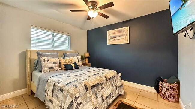 Photo - 1324 SW 1st Ave
