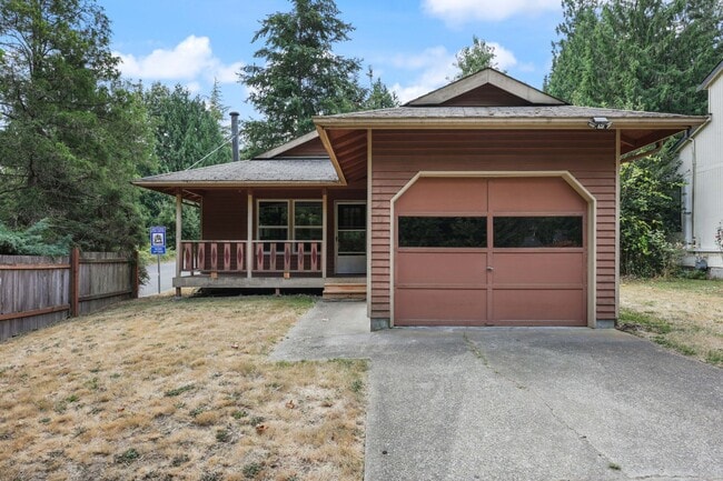 Photo - MOVE IN READY! Tumwater rambler 2 beds plus den 1.5 baths. No Pets.