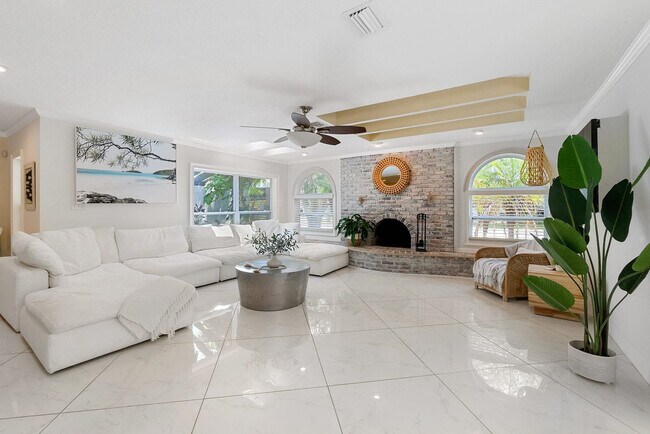 Building Photo - 501 Boating Club Rd Unit ID1281917P Rental