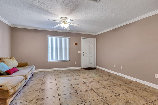 Photo - 1840 Shay-Lin Ct