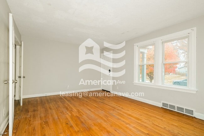 Photo - 3825 Melba Pl