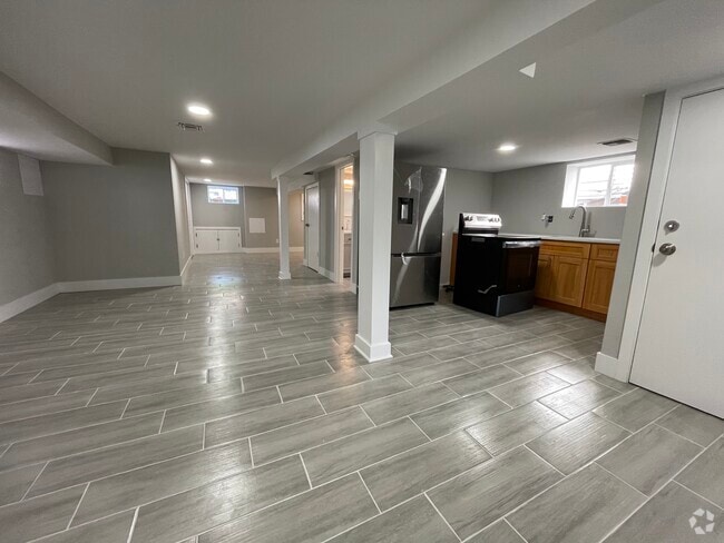 Building Photo - 426 Stuyvesant Ave Unit 1 Rental