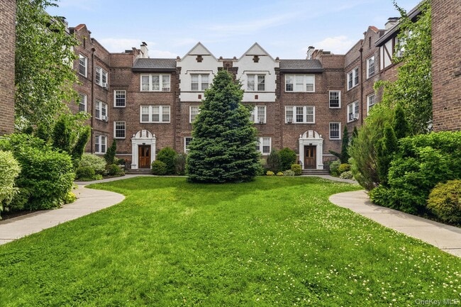 Photo - 87 N Broadway Unit 3K