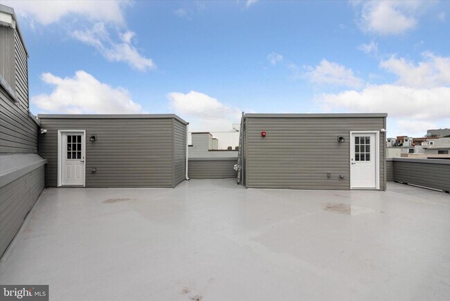 Photo - 1600 Ridge Ave Unit 3