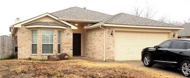 Building Photo - Charming Ponder, TX Home – Comfort, Space ...