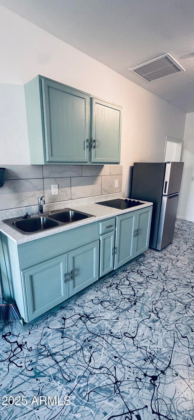 Photo - 1410 S 37th St