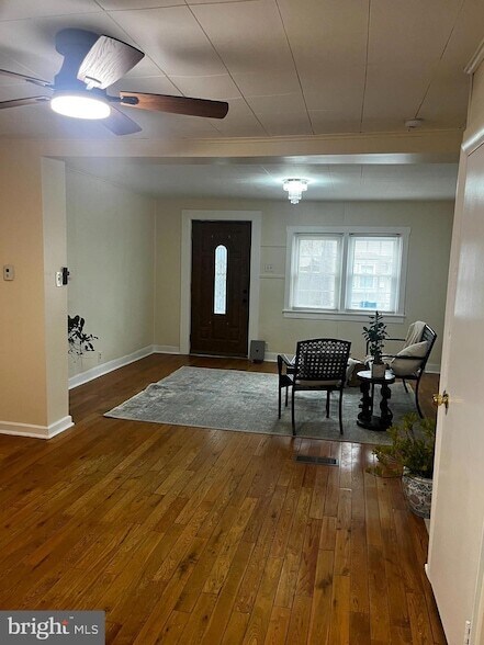 Photo - 4127 Rhawn St