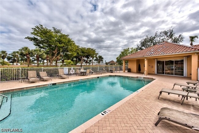 Building Photo - 15754 Cutters Ct