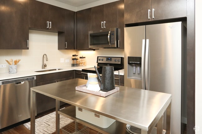 A2 - Latitude At Presidio