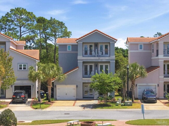 Building Photo - 7967 Double Gate Dr