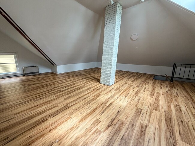 Photo - 176-182 Elmwood Ave Unit 1