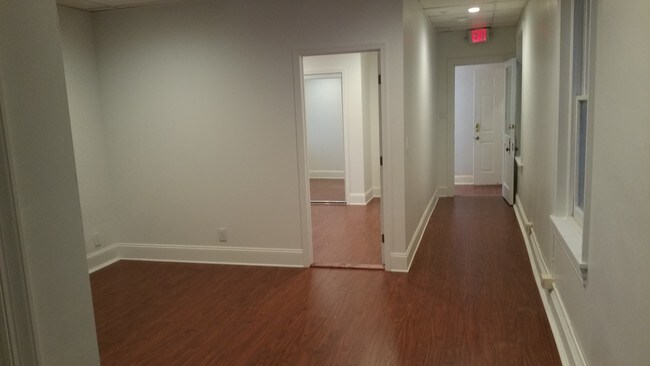 living area - 552 Main St Unit 2nd floor R.