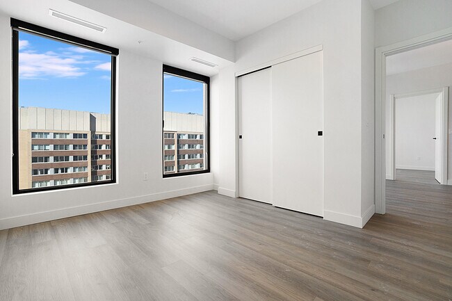 Photo - 1245 Rue Sherbrooke O Unit 1105
