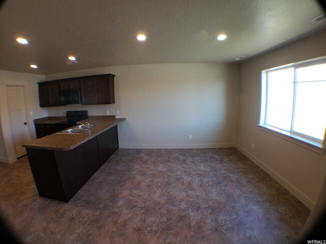 Photo - 187 N 1275 W