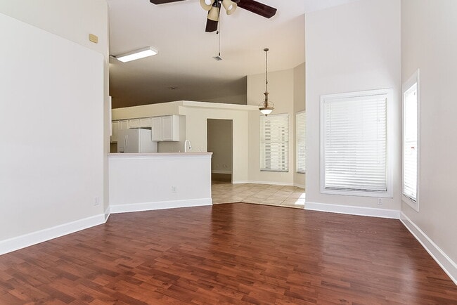 6115 Wesley Brook Dr