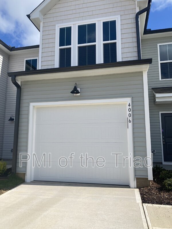 Photo - 4006 Beckton Trl