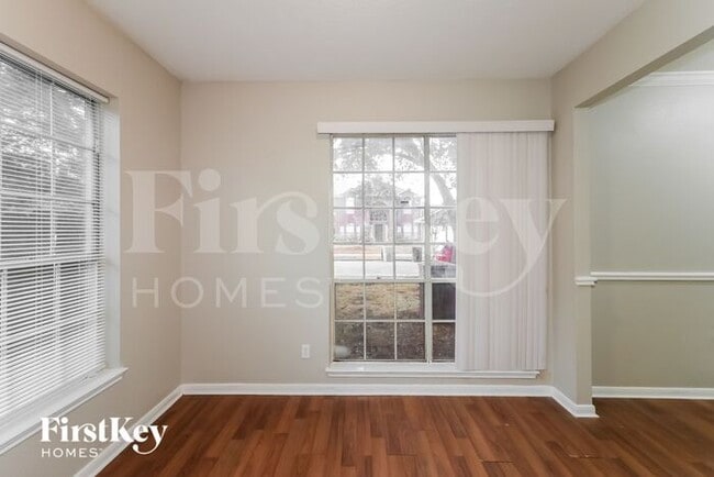 Photo - 1443 Autumn Dawn Ct