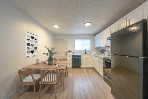 Tempo-West-Kitchen.jpg