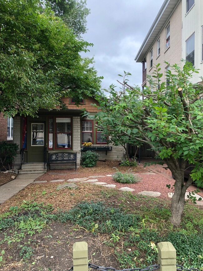 Building Photo - 15 S Hancock St