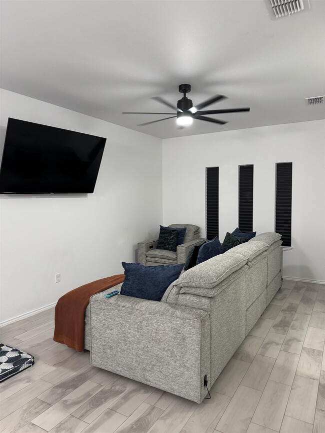 Photo - 4214 Gavilan Dr