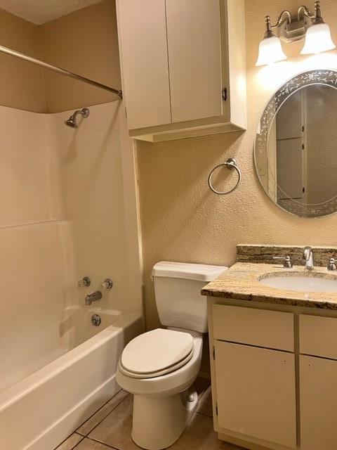 Photo - 320 Highland Estates Dr