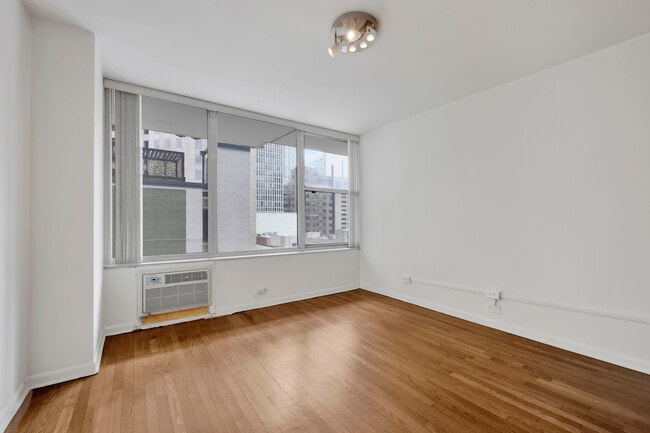 Photo - 1000 N Lake Shore Dr Unit 803