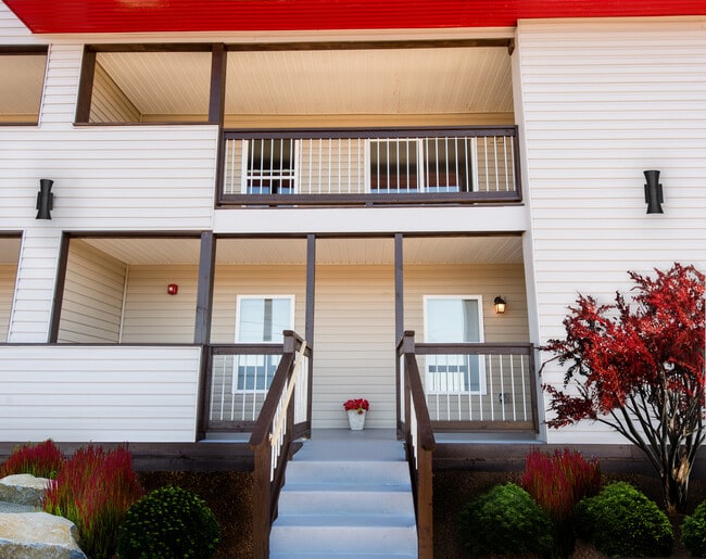 Building Photo - The View at Mission Ridge