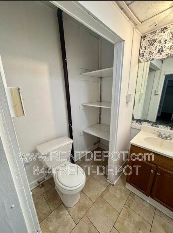 Photo - 1312 E Olive St