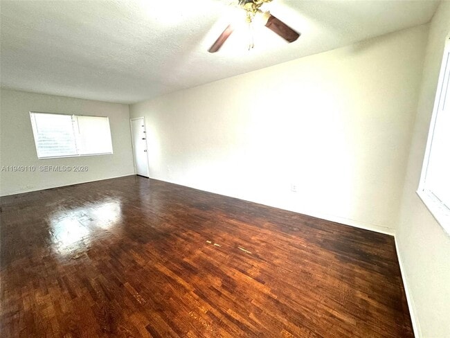 Photo - 433 Santander Ave Unit 2