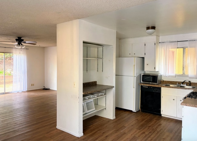 Photo - 170 Westelle Dr