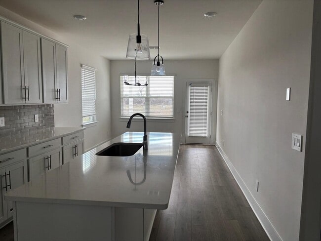 Photo - 4299 Ashland City Hwy