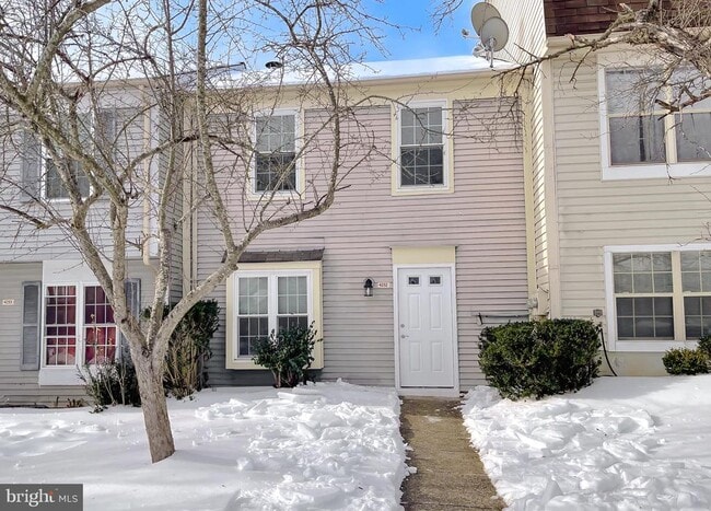 Building Photo - 4232 Drake Ct