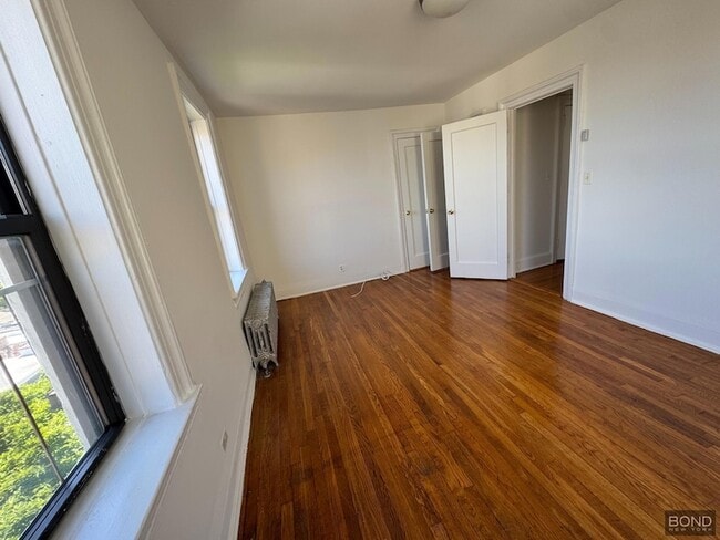 Photo - 32-15 35th St Unit F6
