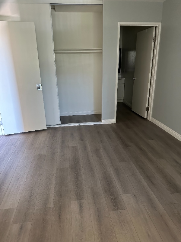 Photo - 11411 Dronfield Ave Unidad 0